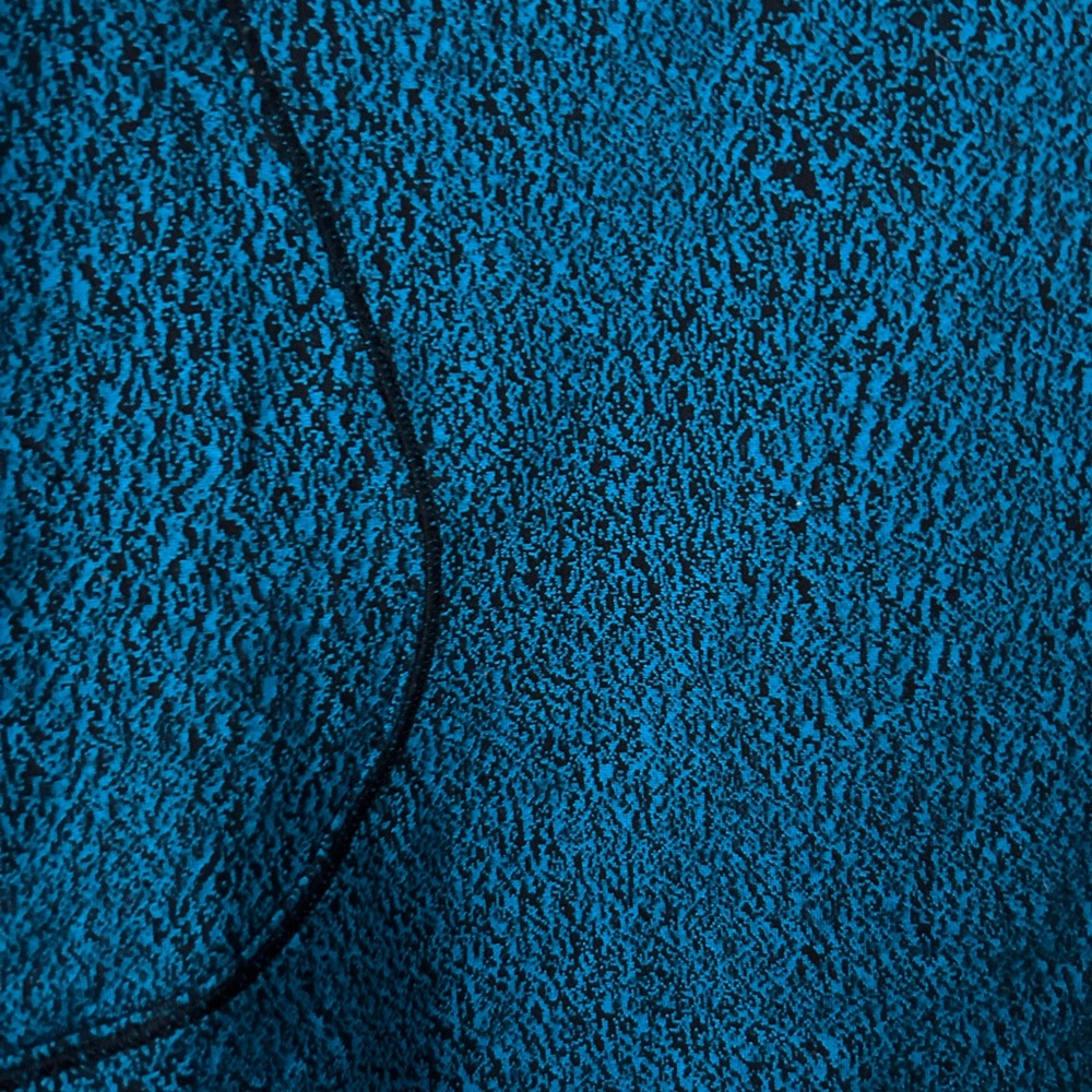 Lululemon pullover - Picture 2 of 5